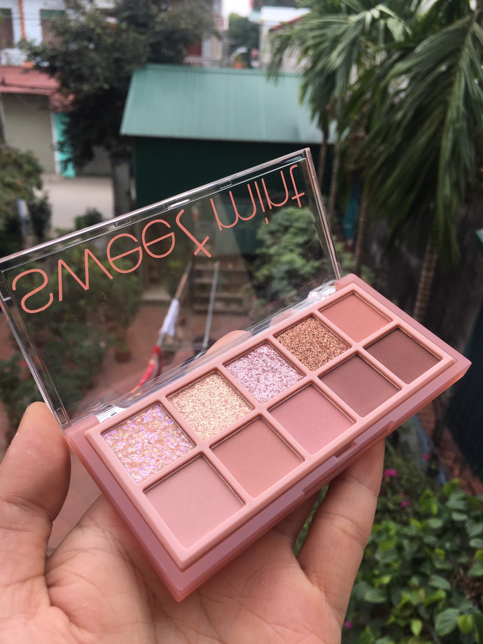 Bảng Phấn Mắt Sweet Mint 10 Màu Sắc Hiệu Ứng Lì