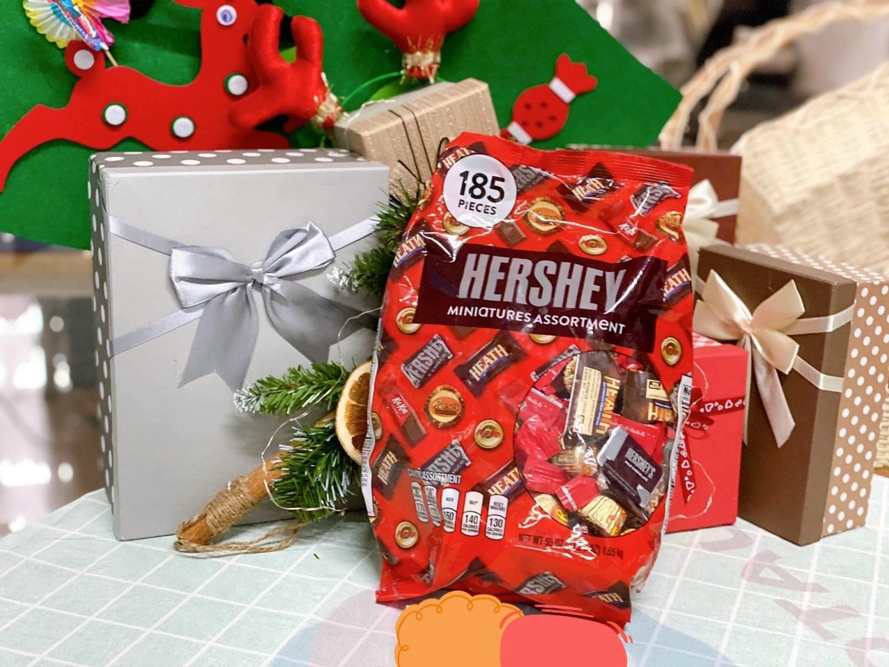 [HCM]Kẹo socola Hershey Miniatures Assortment 1.58kg -  Mỹ