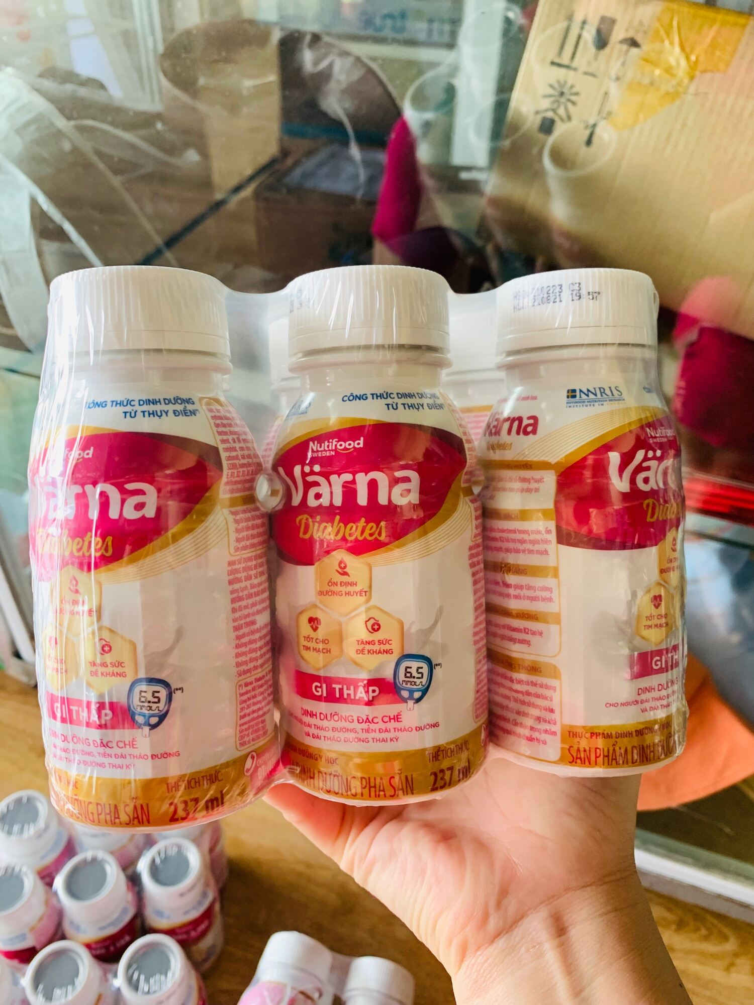 [ HOÀN TIỀN 10% ]Lốc 6 chai Sữa bột pha sẵn Varna 237ml dành cho người tiểu đường