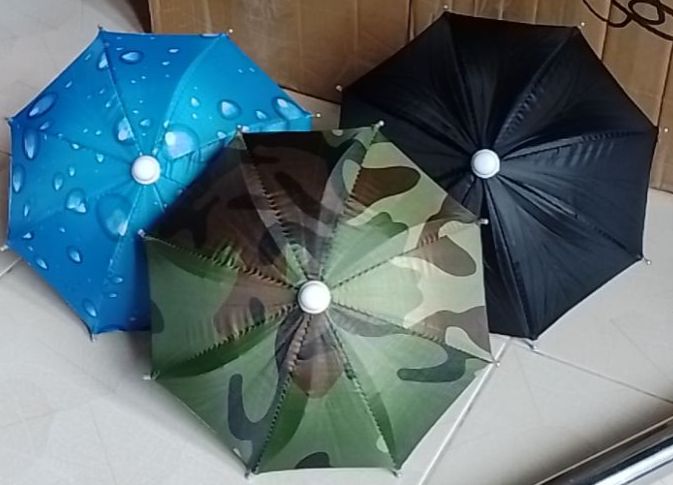 Dù mini che điện thoại lắp kẹp điện thoại xe máy