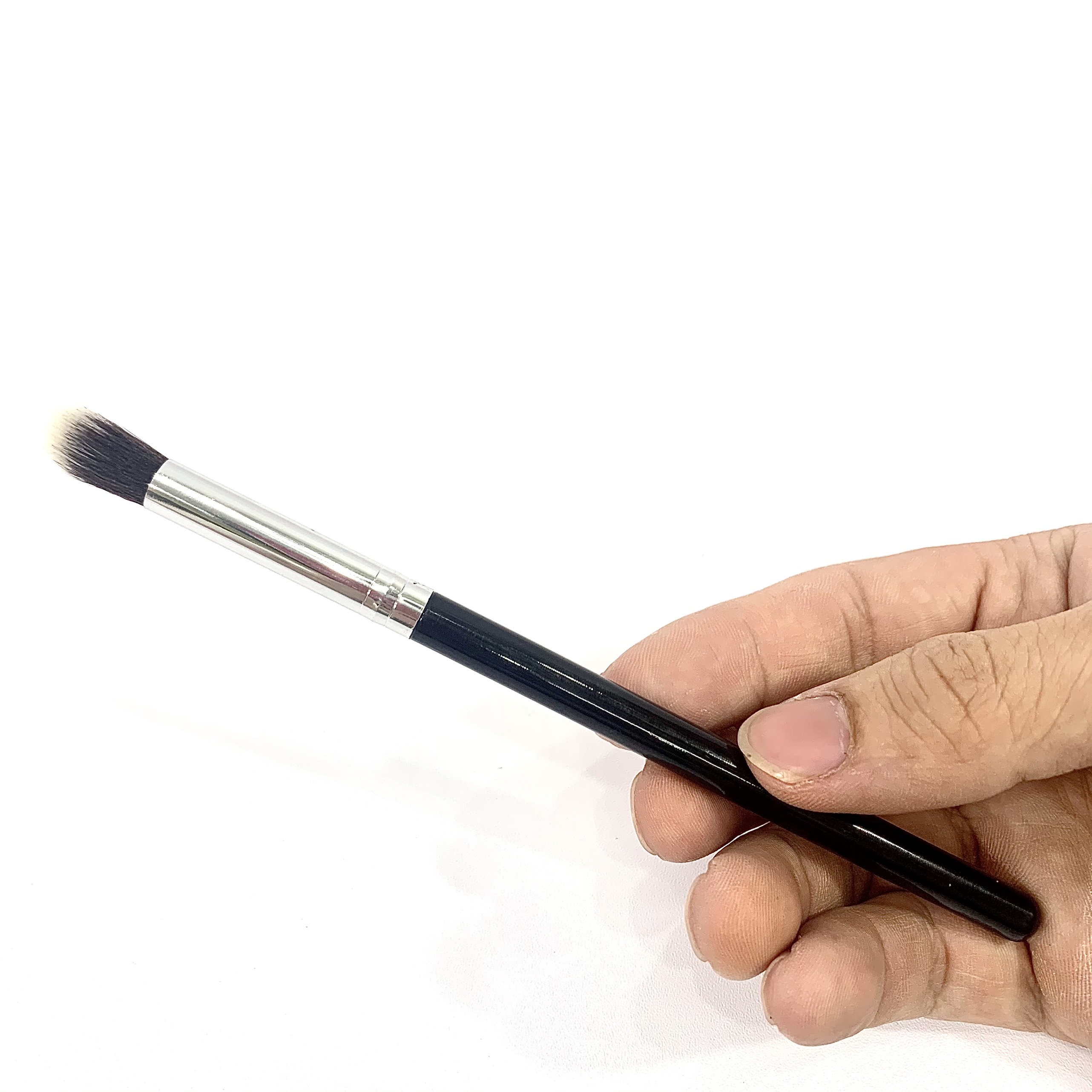 Cọ Mắt Tròn Cán Đen, Cọ Makeup Tán Phấn Mắt Chuyên Nghiệp