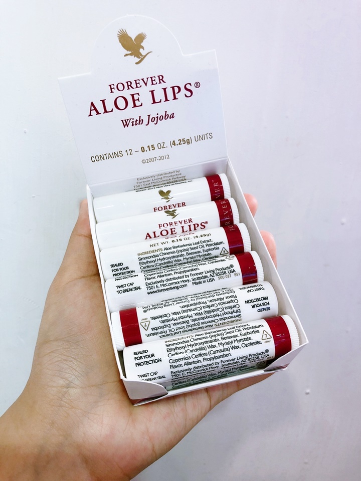 Son dưỡng môi Mỹ Forever Aloe Lips, dưỡng môi không màu, mềm mịn môi, chống khô môi, nứt nẻ – LQ003
