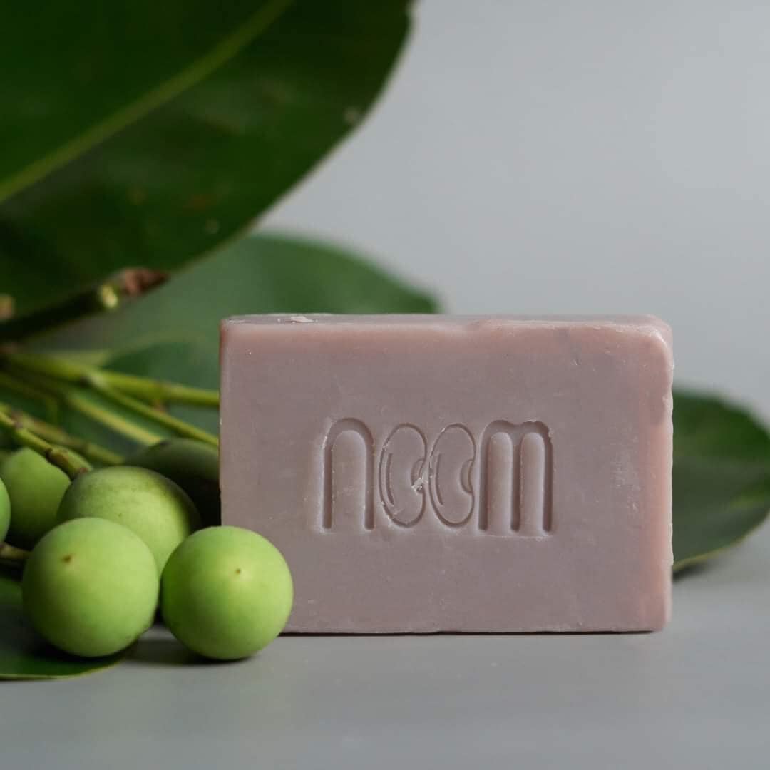 XÀ BÔNG DẦU MÙ U NOOM (Tamanu Oil Soap) 100 GRAM
