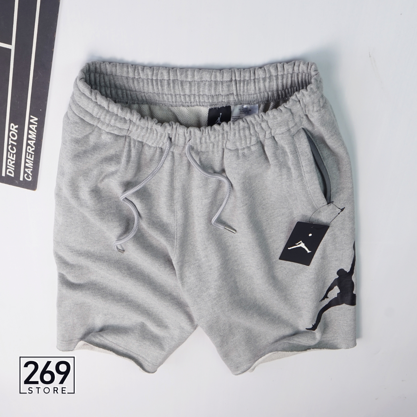 Quần Short Nam Nỉ Da Cá 100% Cotton Thấm Hút Mồ Hôi Kiểu Dáng Thời Trang Năng Động Cá Tính Túi Có Khoá Zip Logo Jordan In Nhiệt Bên Hông 269Store.com