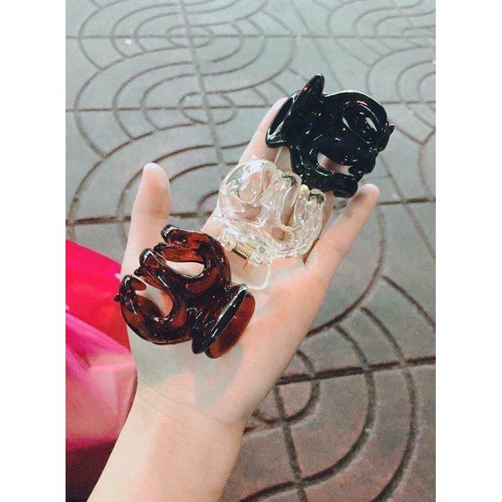 KẸP TÓC CÀNG CUA THẦN THÁNH