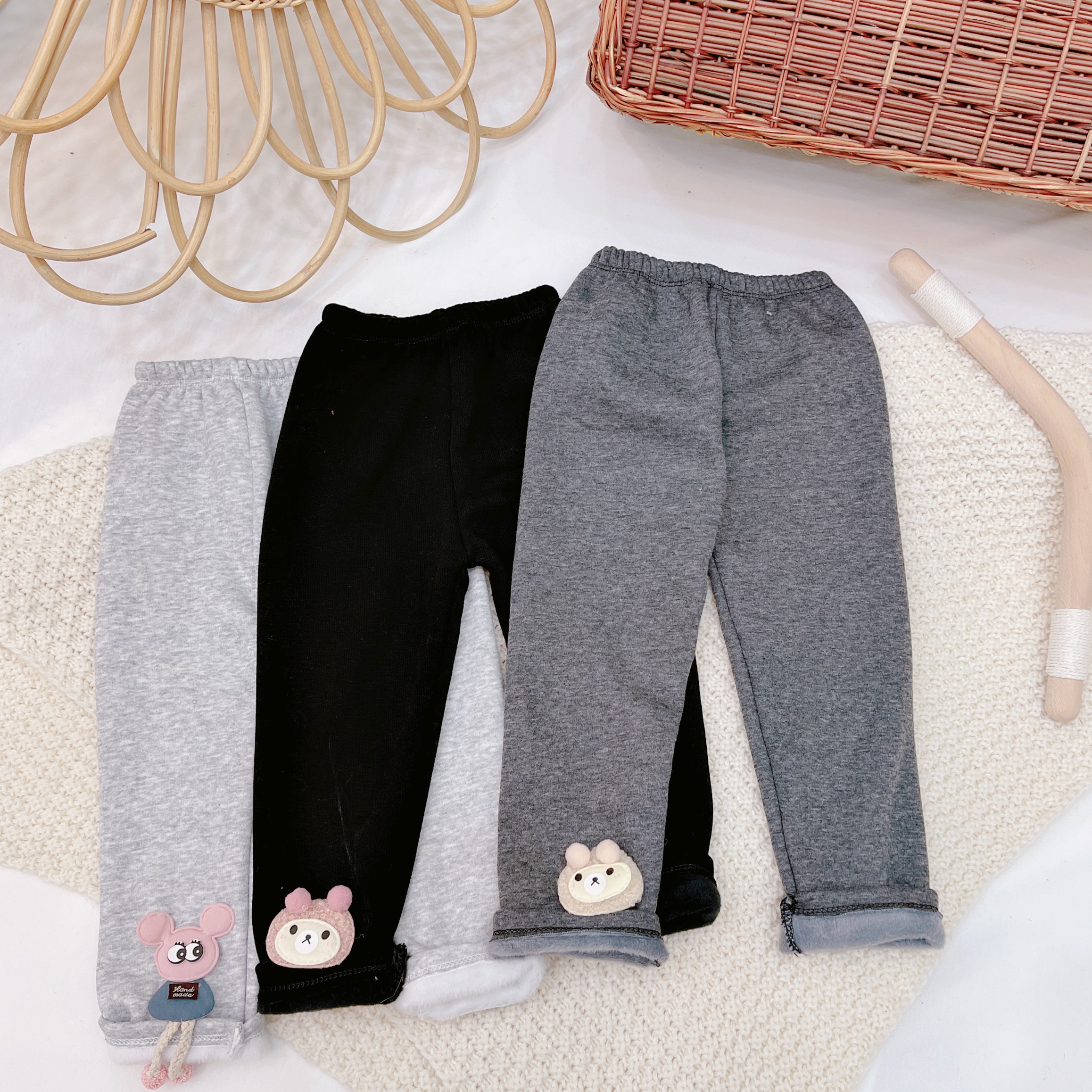 Quần legging bé gái nỉ lót lông siêu ấm