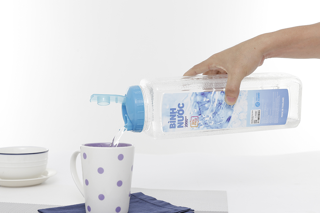 [HCM]Bình đựng nước nhựa 2 lít Pioneer BBN05