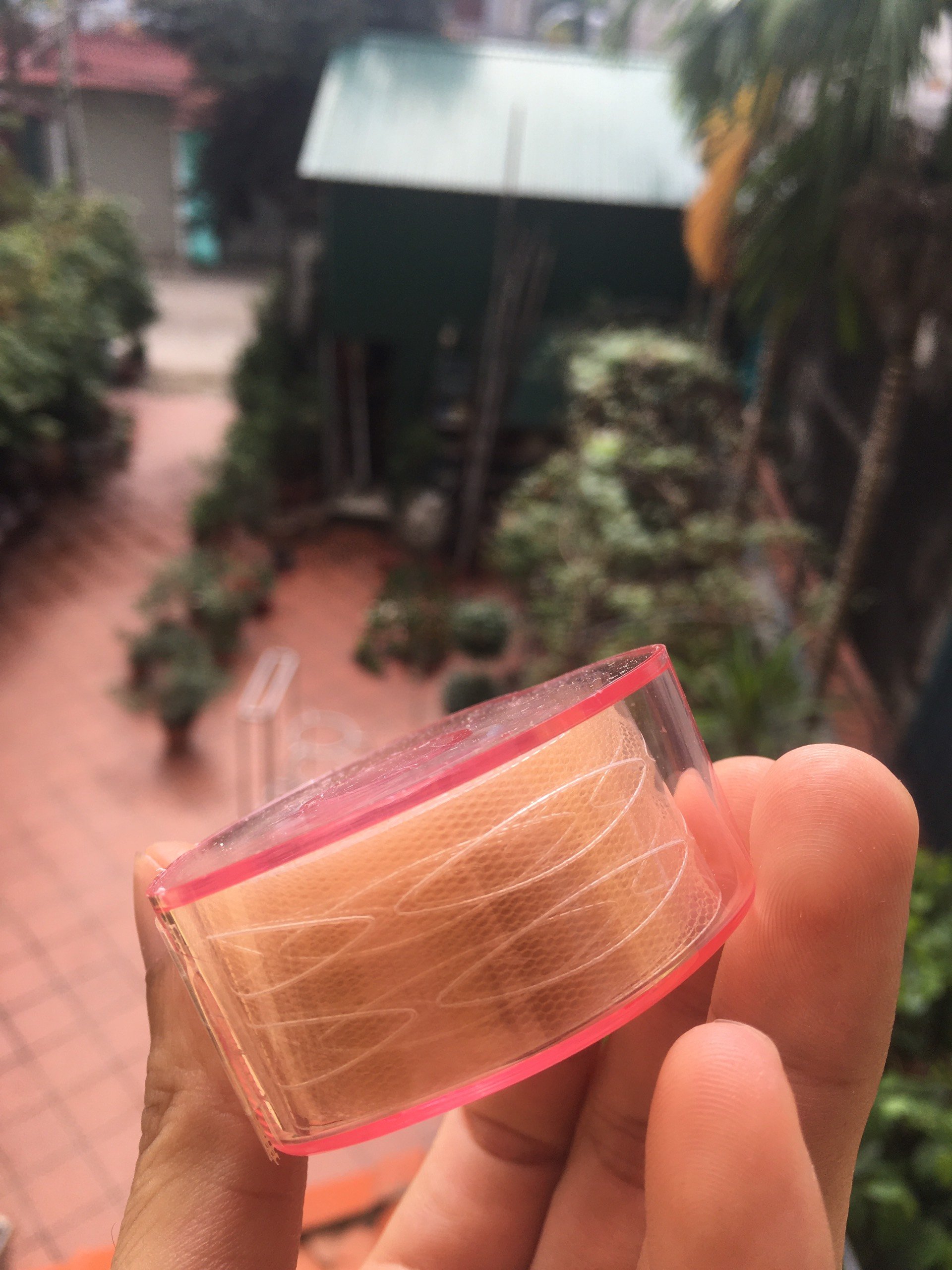 Cuộn kích mí lưới size trung ( ảnh thật sp )