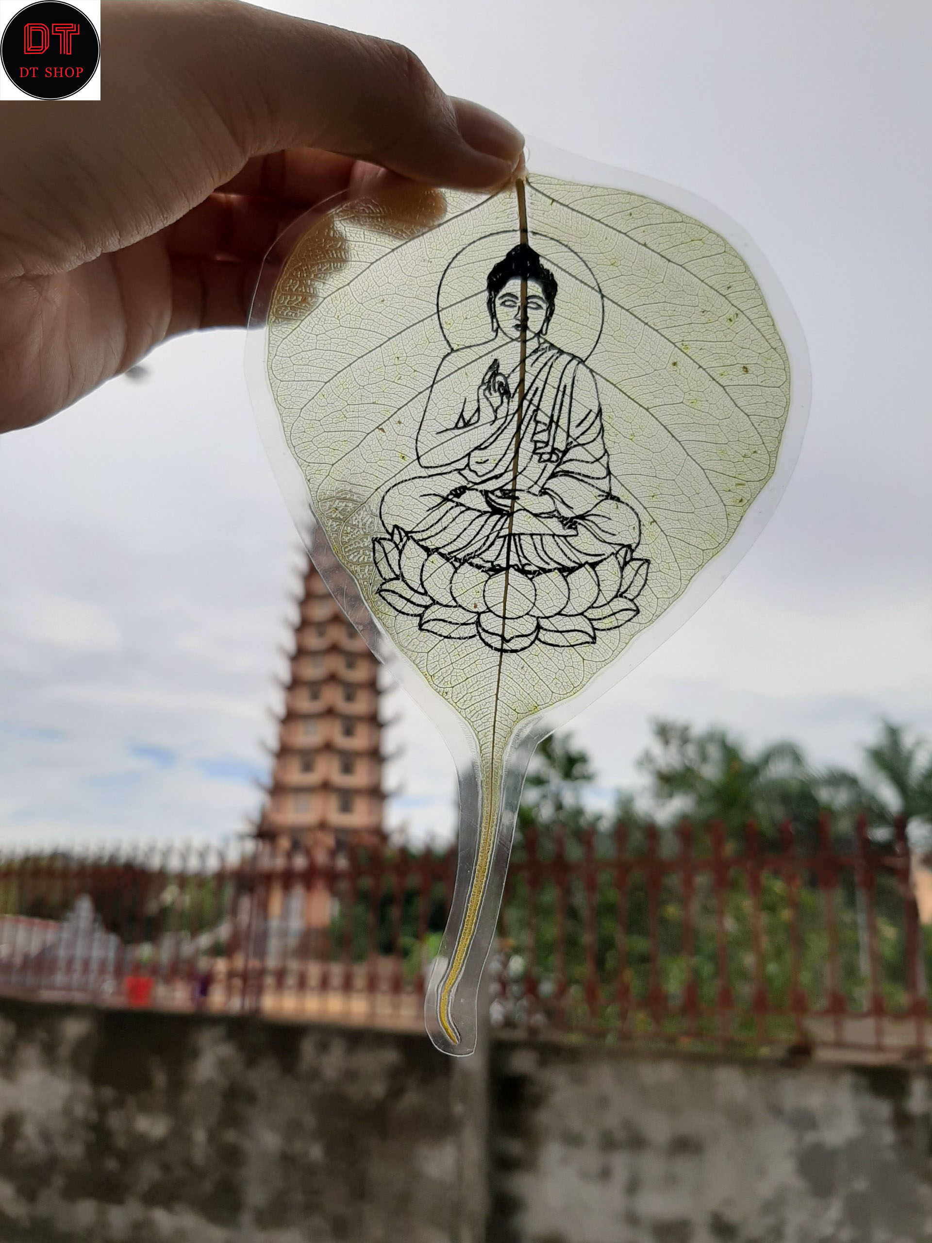 Lá bồ đề may mắn màu vàng size lá vừa