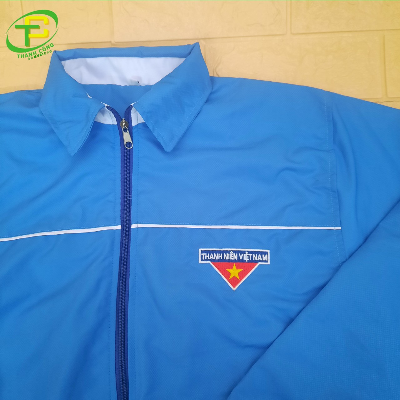 Áo khoác đoàn ( mẫu mới, Logo thêu), Áo gió đoàn thanh niên