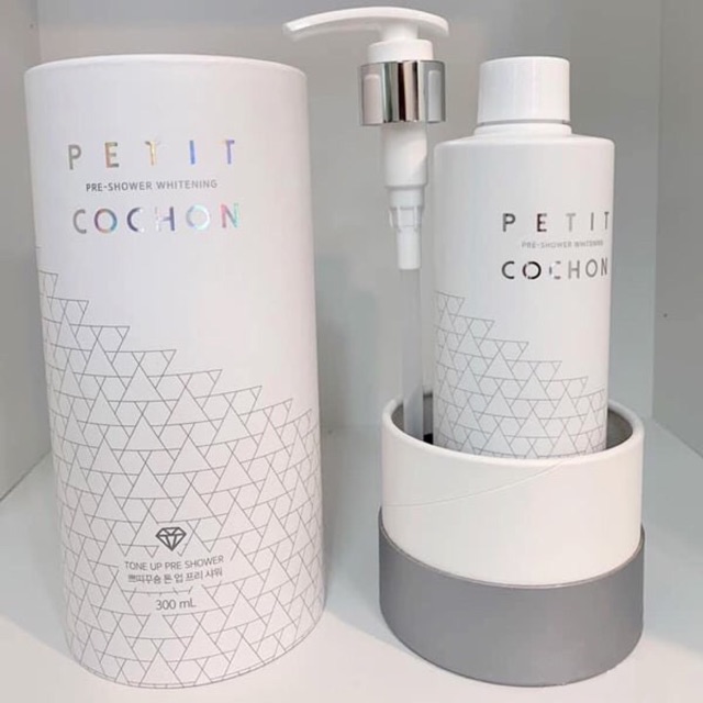 Sữa Tắm Trắng Da Petit Cochon Hàn Quốc 300ml