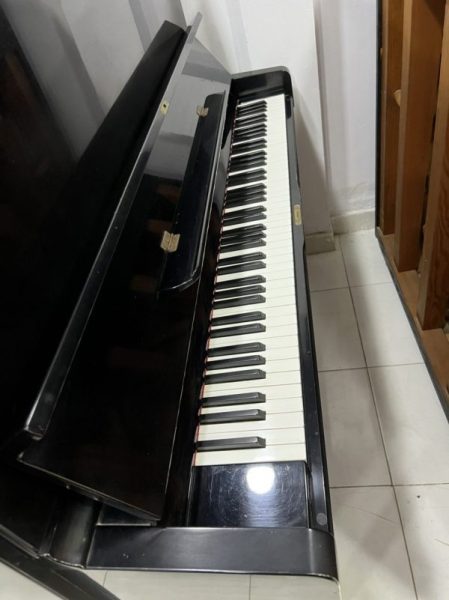 ĐÀN PIANO CƠ TONICA TU300
