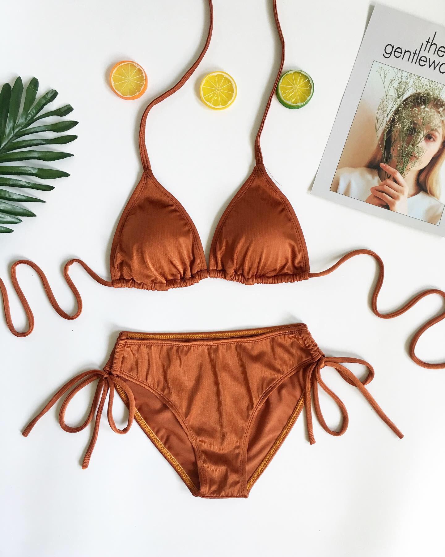 Bikini tam giác cam đất