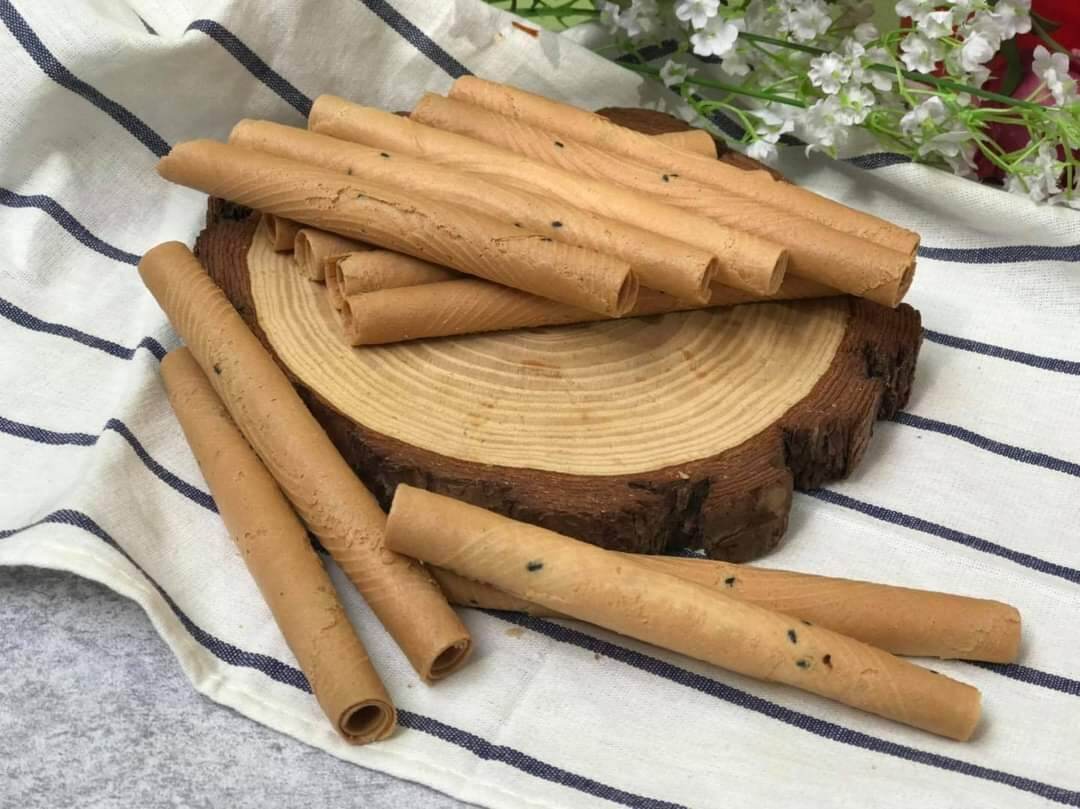 Bánh ống mè 400g