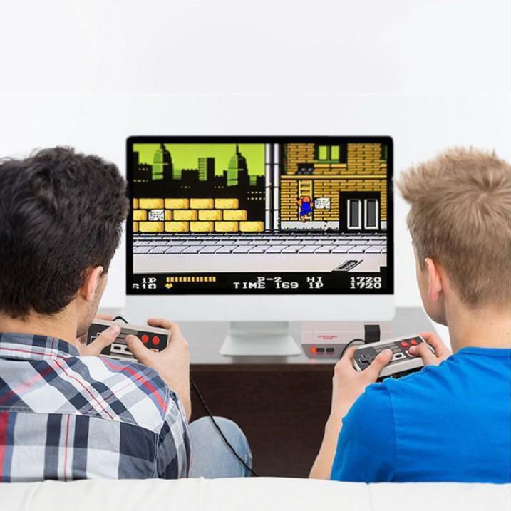 Máy chơi điện tử 4 nút cầm tay Nintendo  (620 trò chơi không trùng lập lại )