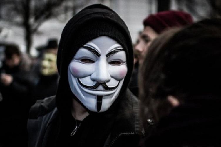 [HCM]Mặt Nạ Hóa Trang Hacker