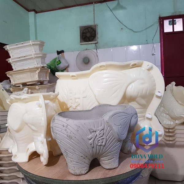 Khuôn đúc chậu cảnh con Voi Lớn ABS