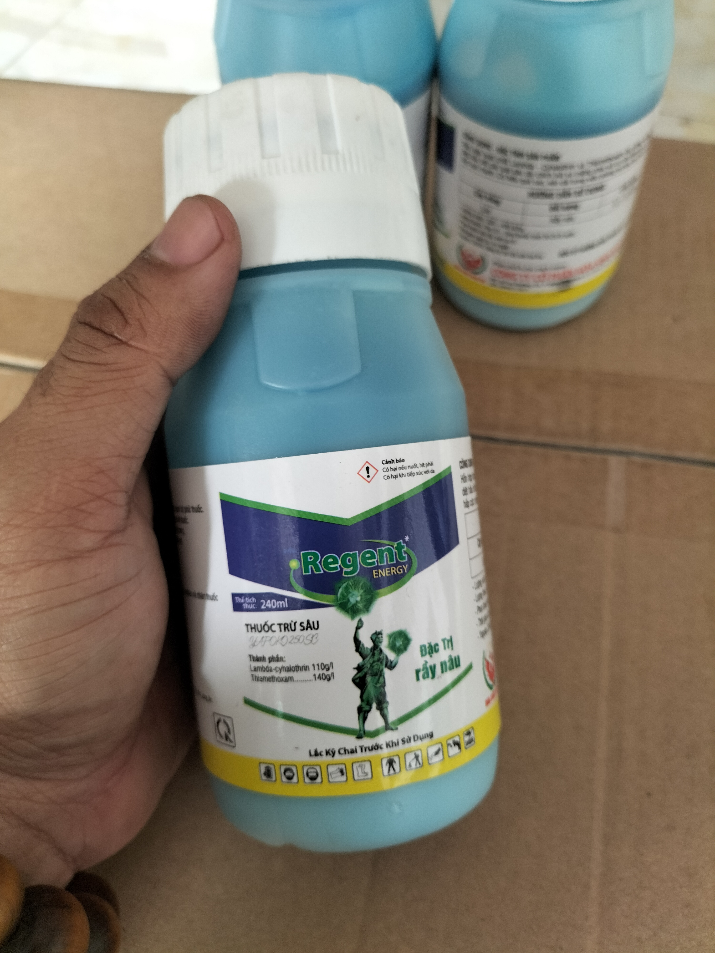 THUỐC REGENT HAI LÚA XANH  CHAI 240ML THẾ HỆ MỚI