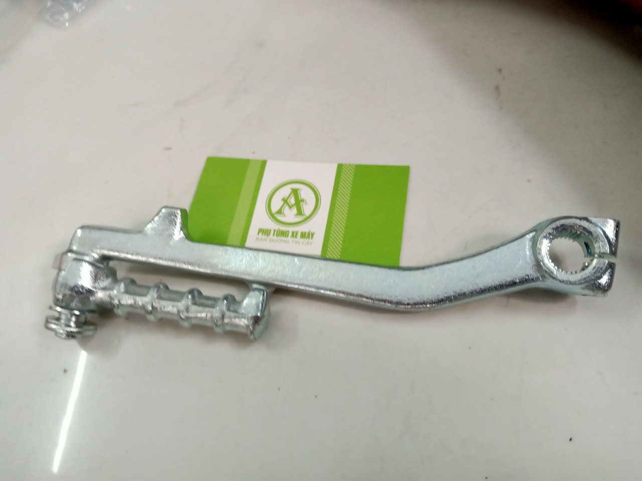 Giò đạp yamaha nouvo 1,2,3, Mio màu trắng