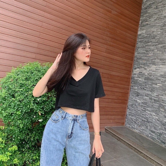 Áo croptop form rộng cổ tim - SIKY - ACRT02