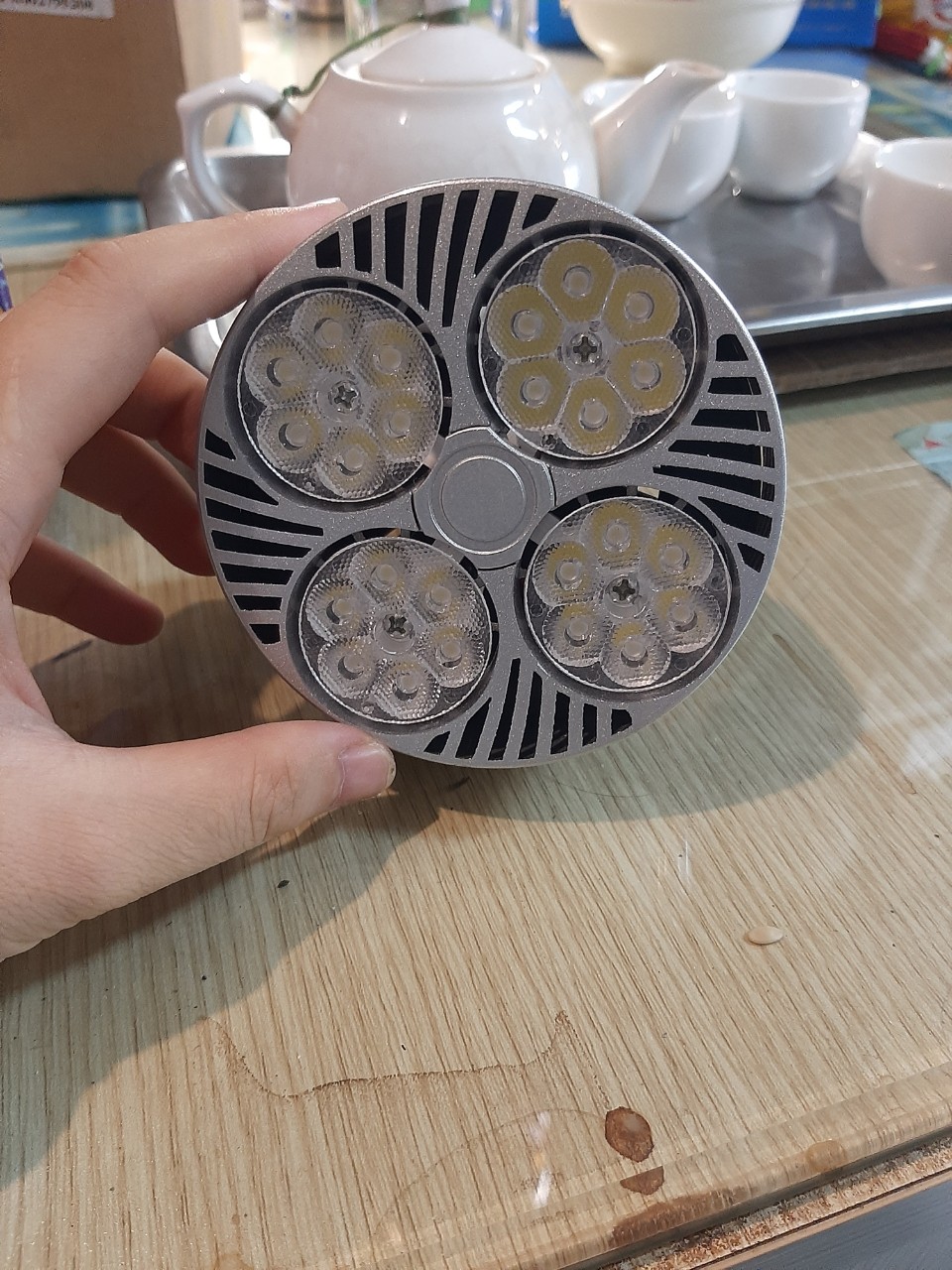 Bóng LED Par30 36W E27