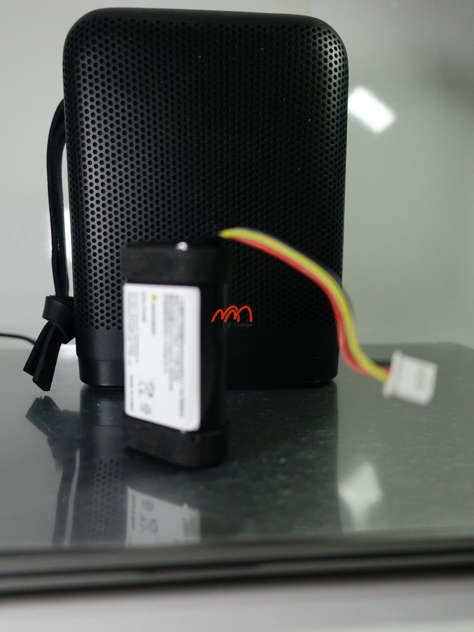 Thay pin Bang & Olufsen BeoPlay P6