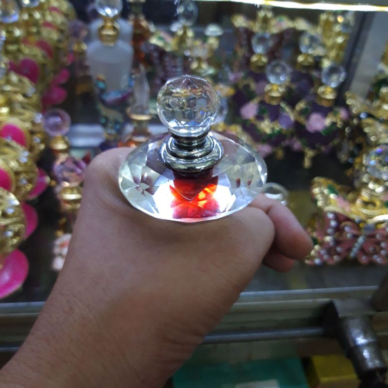Dubai tinh dầu Ả-rập với hương thơm ngọt ngào của hương hoa quyến rũ lang mạng