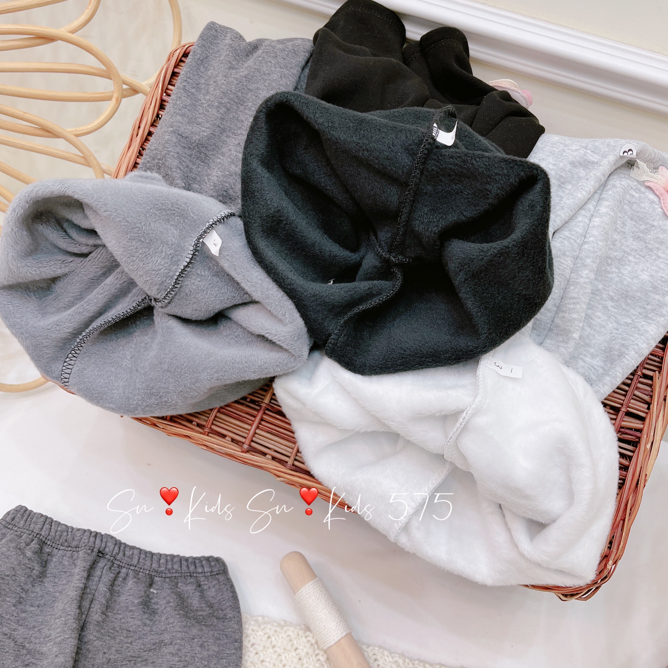 Quần legging bé gái nỉ lót lông siêu ấm