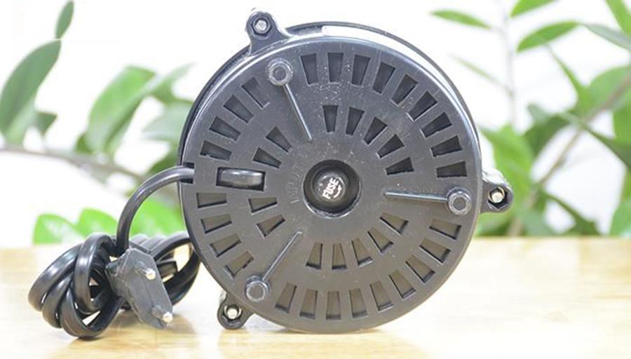 Biến áp đổi nguồn hạ áp Lioa DN002 1P - 200VA