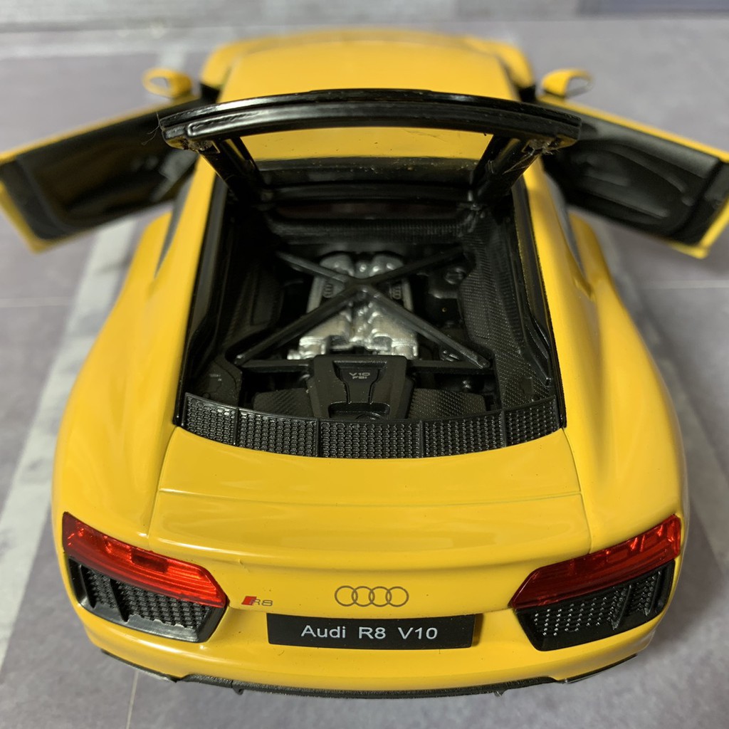 Mô hình xe Audi R8 V10 1:24 Welly