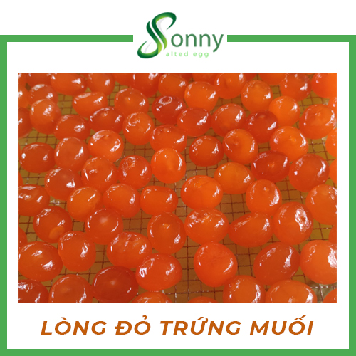 Lòng đỏ trứng muối sạch cỡ 11gr - 50 trứng/túi