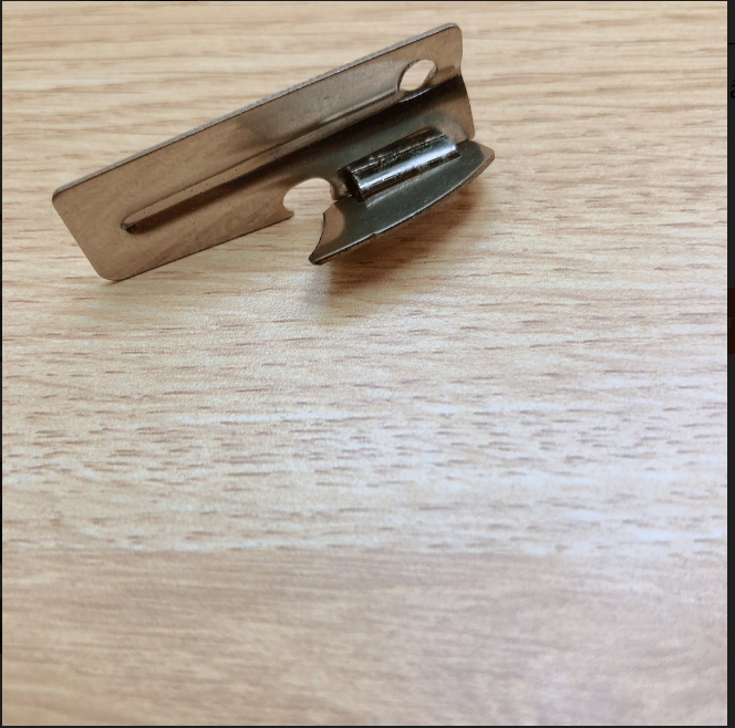 Đồ khui lon sữa (đồ hộp)