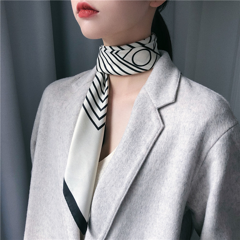 Khăn Bandana - Khăn lụa vuông 70 x 70 cm - Khăn lụa Nikendo  KL2