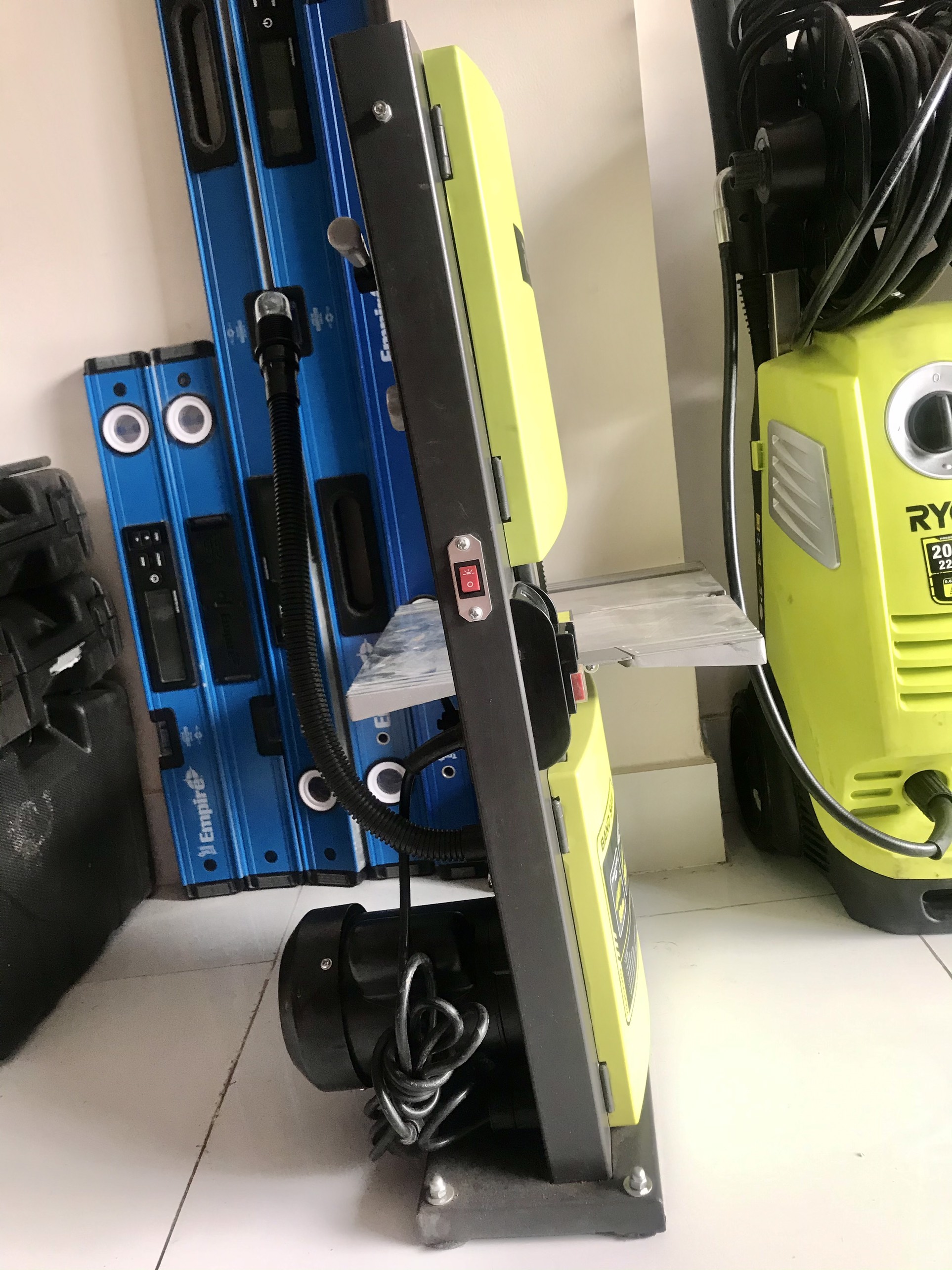 Cưa Lọng Đứng Ryobi