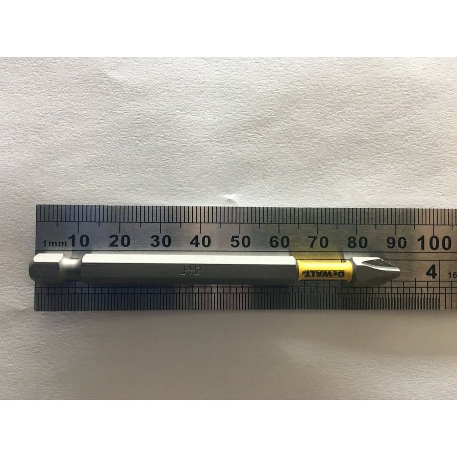 Một Mũi Vít DEWALT PH2 Dài 9cm