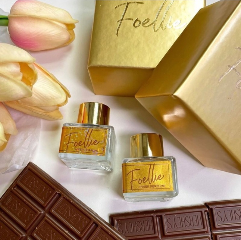 Nước hoa vùng kín Foellie Inner Perfume mẫu chocolate gold valentine