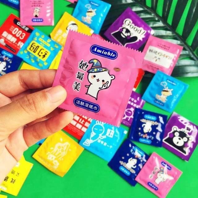 Combo 10 Khăn Giấy Ướt Dạng Gói Mini Kiểu Dáng BCS