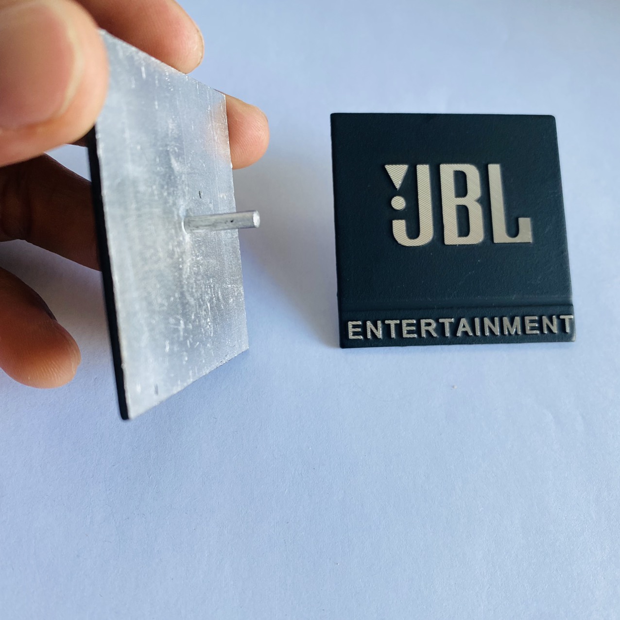 Tem Loa Nhôm JBL Vuông 5cm Dán Loa