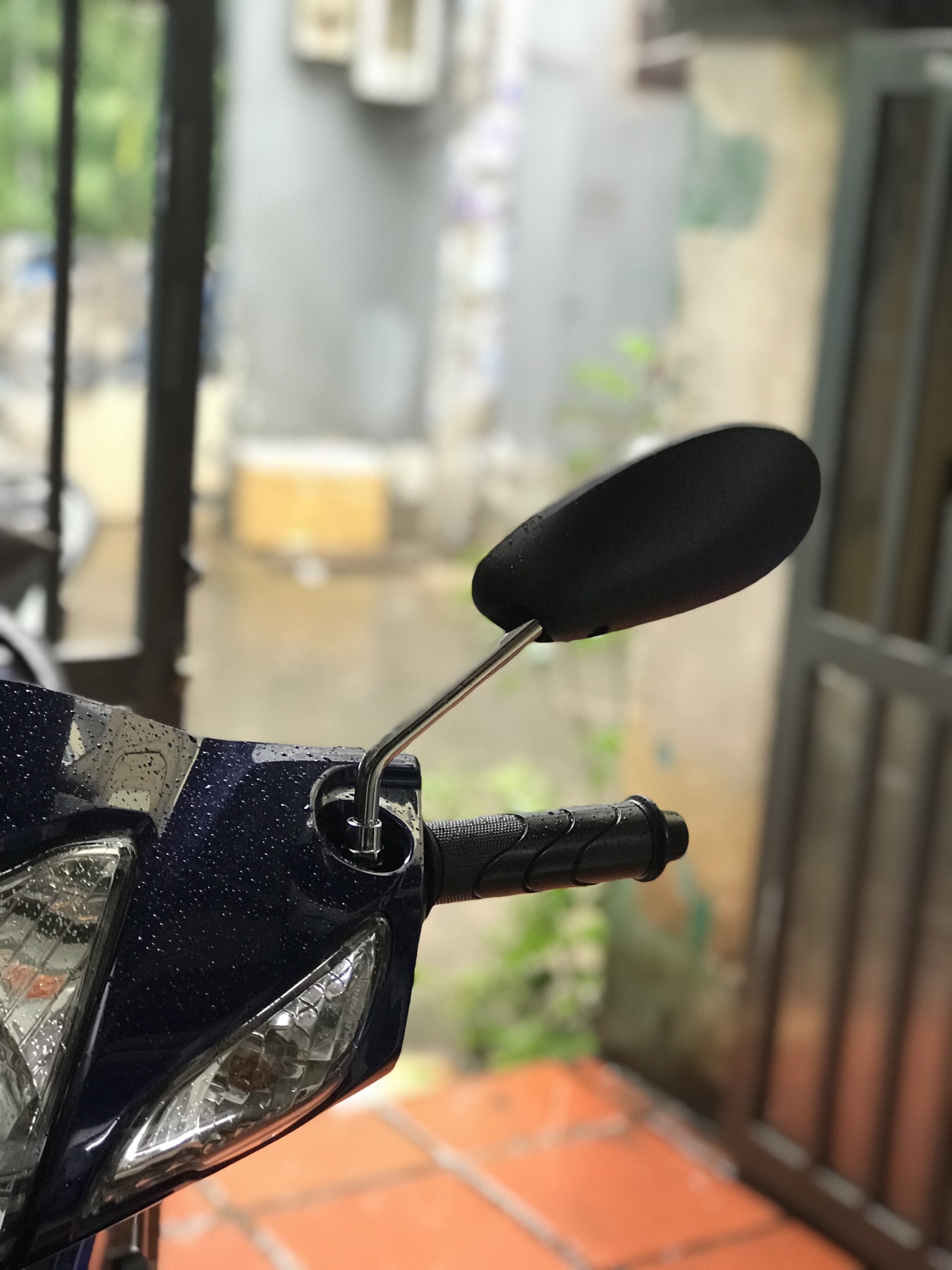 Kính chiếu hậu crg giọt lệ mẫu suzuki (phụ tùng dọn xe)