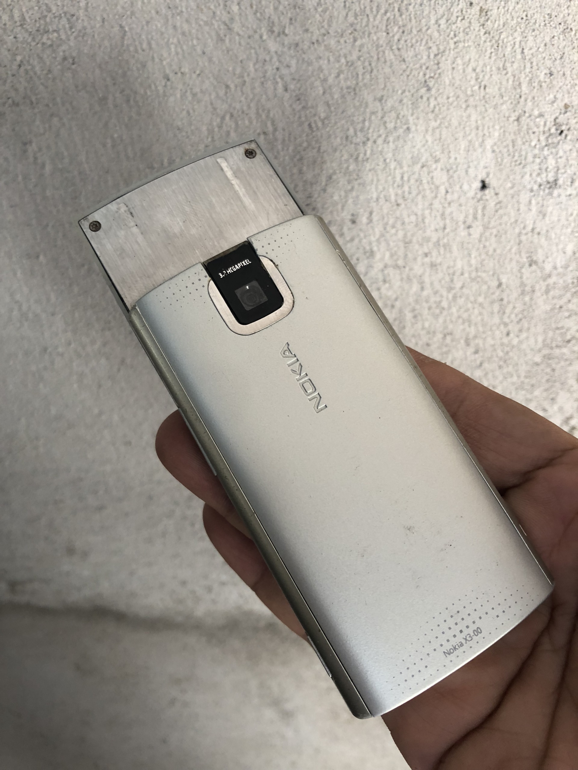 Nokia X3 00