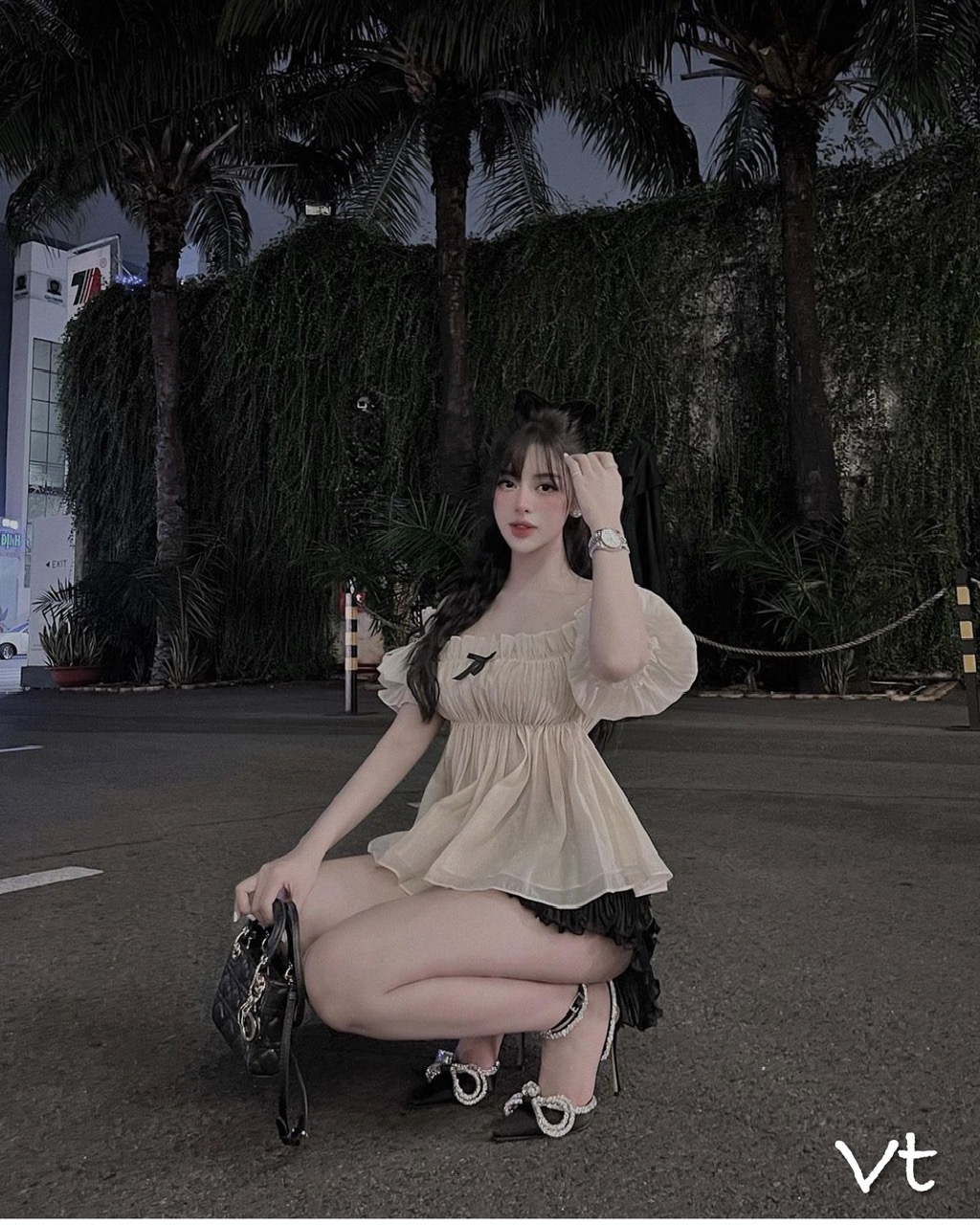 Sang Đan Đá Quân Cổ Gót Nhọn Thời Trang Cá Tính, Điệu Đà