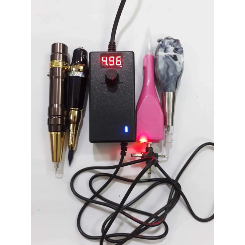 Ổn Áp 4 Đầu Đa Năng Điện Tử 3-12V( sạc đa năng xịn)