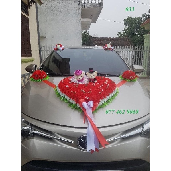 hoa trang trí xe cưới