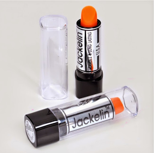 SON GIÓ THÁI DƯỠNG MÔI JACKELIN