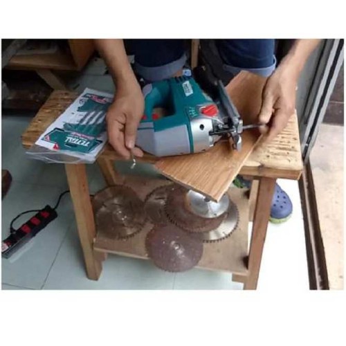 Máy cưa lọng TOTAL TS2081106