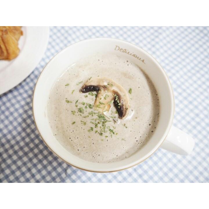 Korean instant mushroom soup with 80g