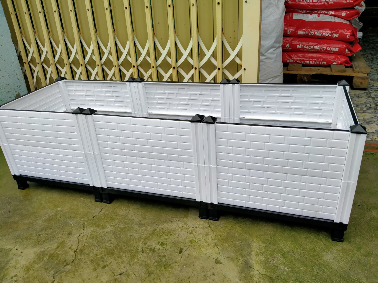 Chậu lắp ghép trồng cây lớn 120x40x50cm