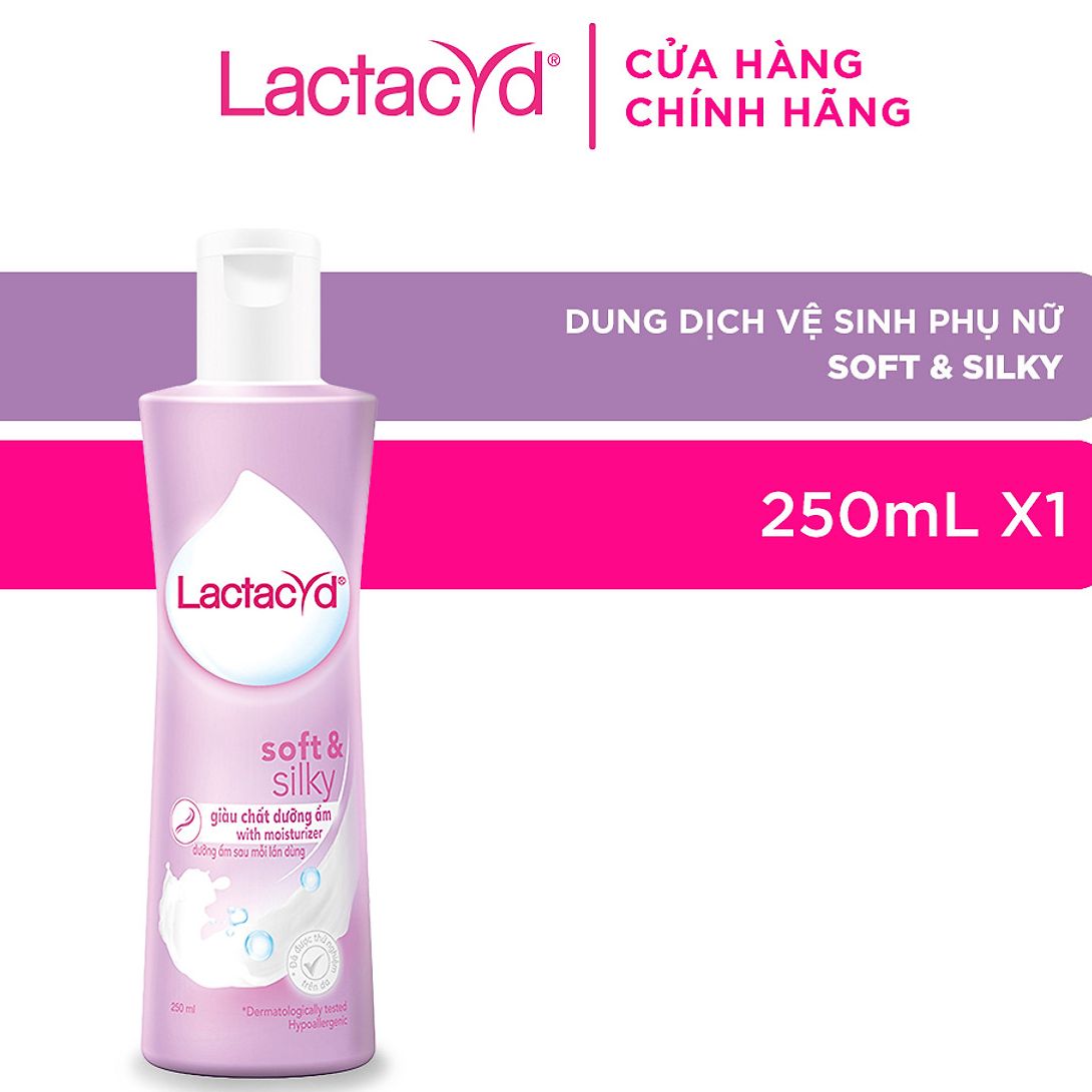 Dung dịch vệ sinh phụ nữ Lactacyd Soft Silky (250ml)