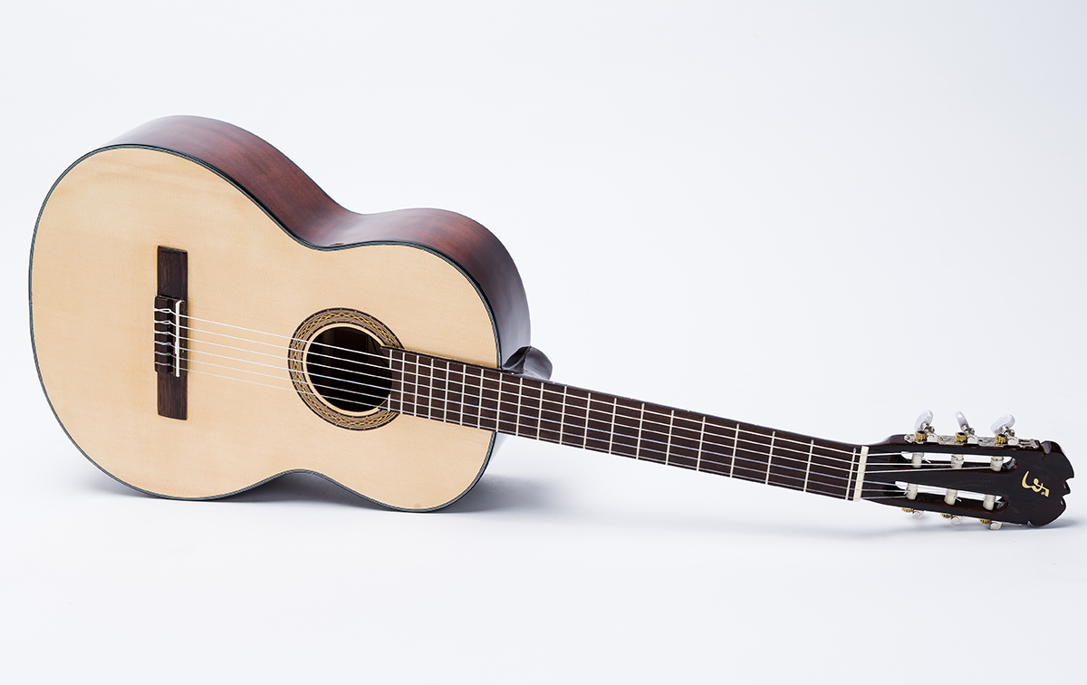 Đàn Guitar BA ĐỜN Classic C100