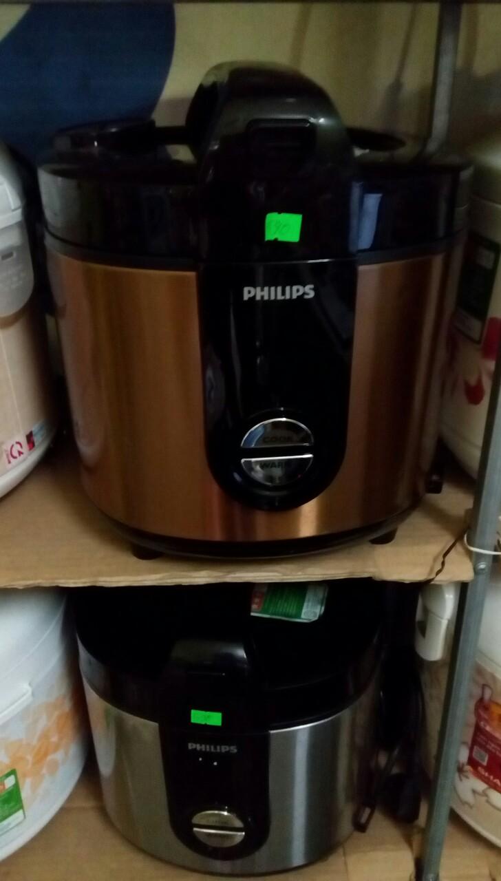 Nồi cơm điện Philips 2 lít HD3132/66 Bạc
